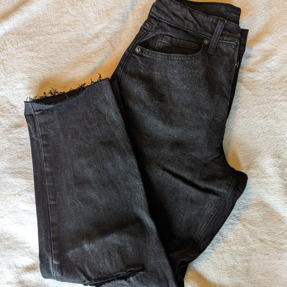 Old Navy Extra High Rise Curvy Sky High Straight Denim size 6